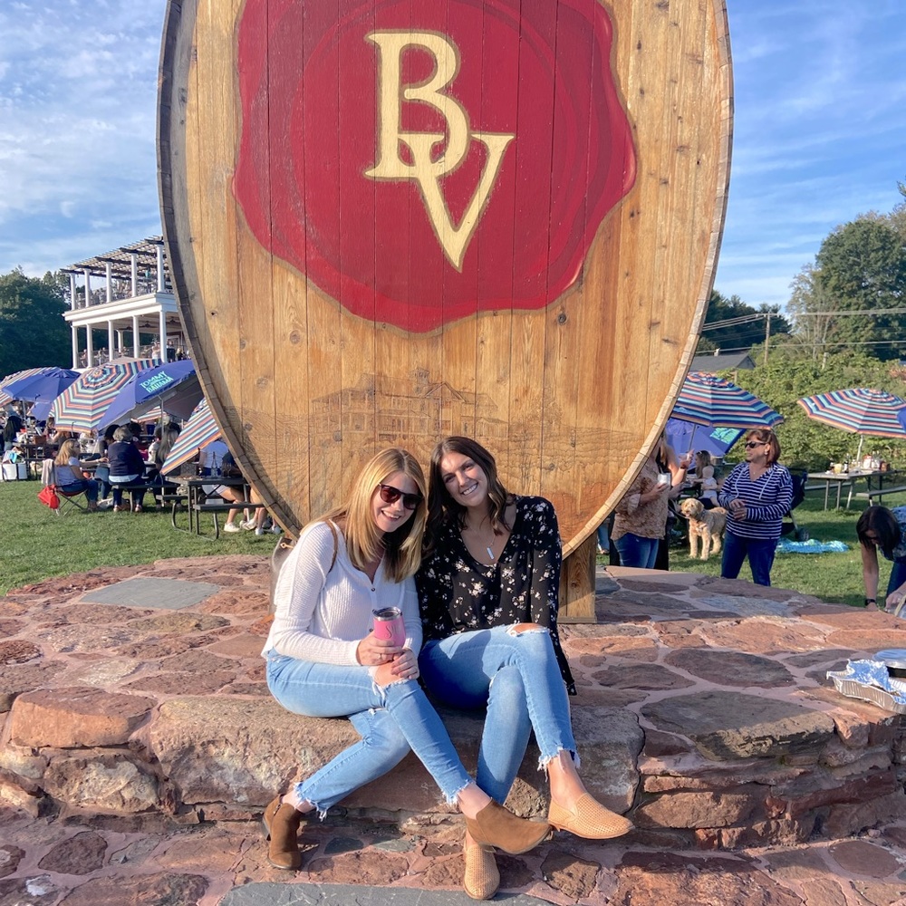 Meet your Poshers, Sally & Chelsea